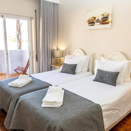 Giramar Apartamentos Turisticos Lagos Luaran gambar
