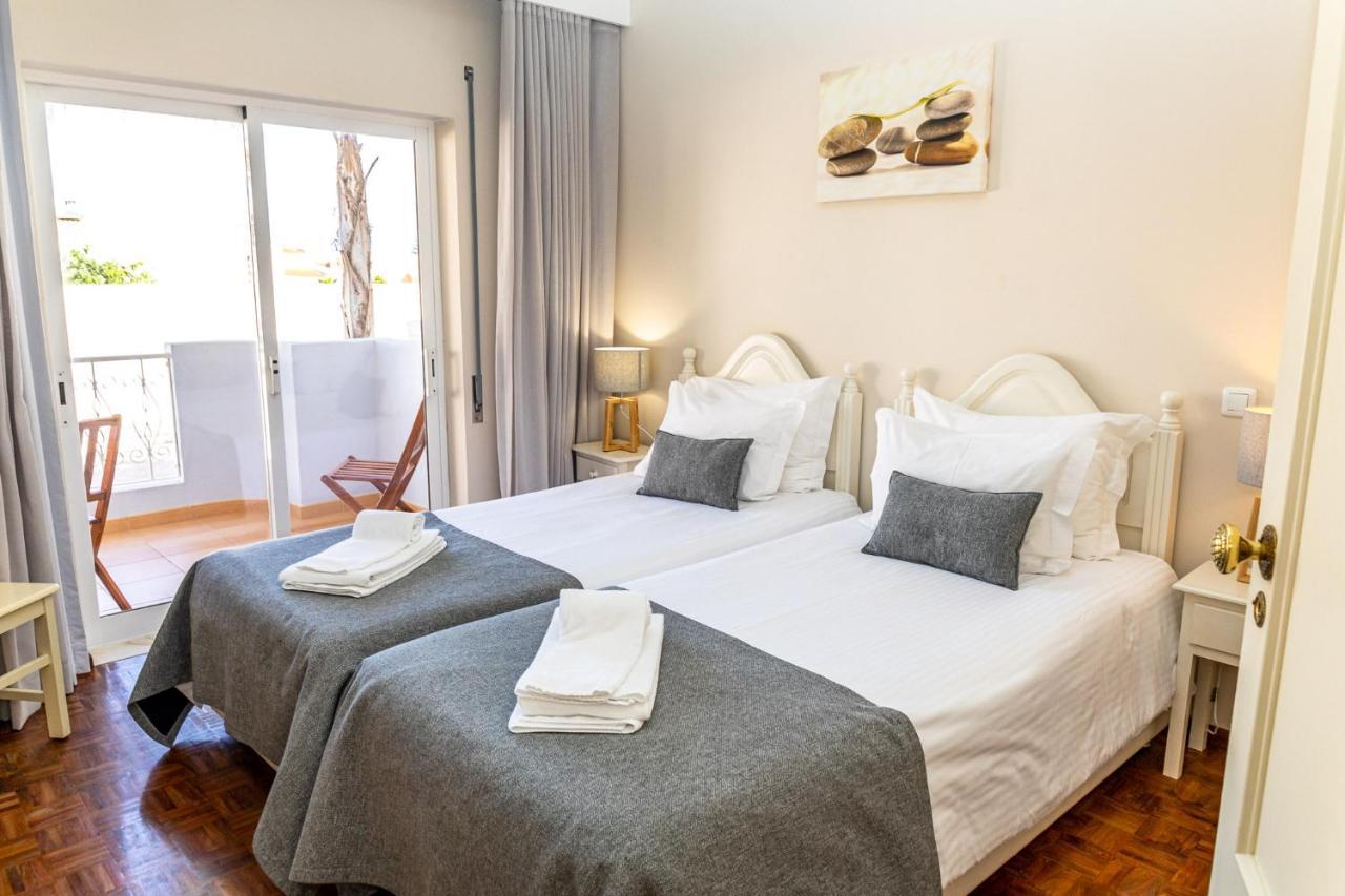 Giramar Apartamentos Turisticos Lagos Luaran gambar